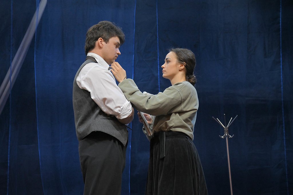 вишневый сад 2.jpg