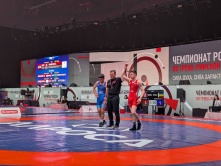 В Омске проходит чемпионат России по греко-римской борьбе