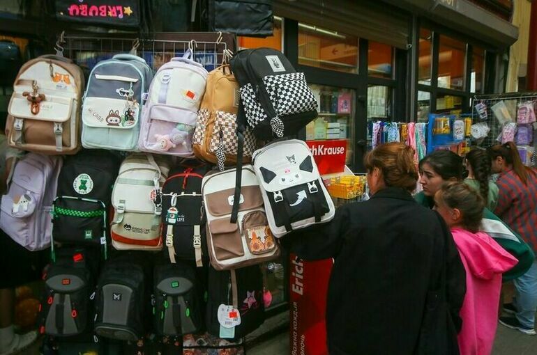 В Омской области ограничат использование иностранных слов на вывесках и рекламе