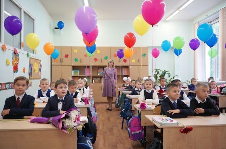 В России начинается приемная кампания в первый класс